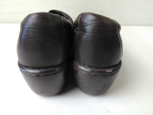 Born Concept Women's Leather Clogs Size 9 image number 2