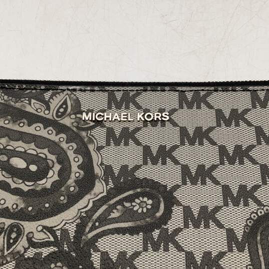 Michael Kors Womens Daniela Heritage Black Gray Paisley Wristlet Clutch Wallet image number 4