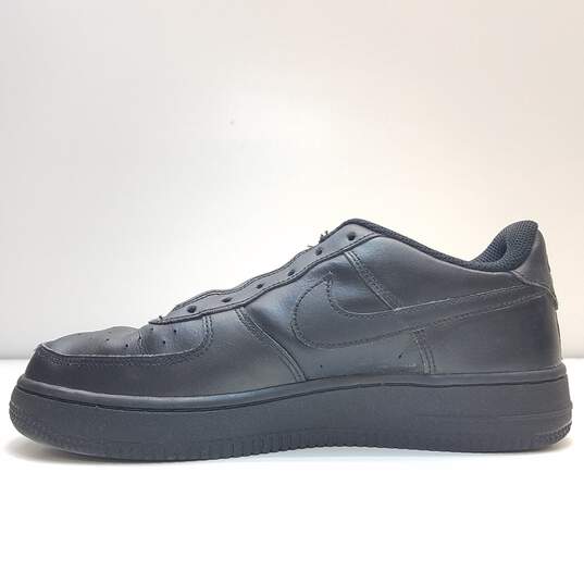 Nike Air Force 1 Low (GS) Triple Black Casual Shoes Size 5.5Y Women's Size 7 image number 2