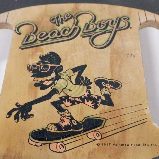 Vintage 1987 Valterra The Beach Boys 'I Get Around' Grip Stick Skateboard image number 2