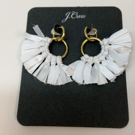 Designer J. Crew Gold-Tone White Fabric Fan Fashionable Drop Earrings image number 1
