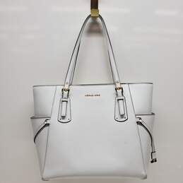 Michael Kors Women's Leather White Shoulder Handbag 16in x 7in x 11in, Used