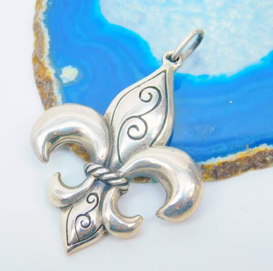 Romantic 900 & 925 Silver Fleur de Lis Pendant Necklace & Scrolled Bracelet 51.0g image number 3