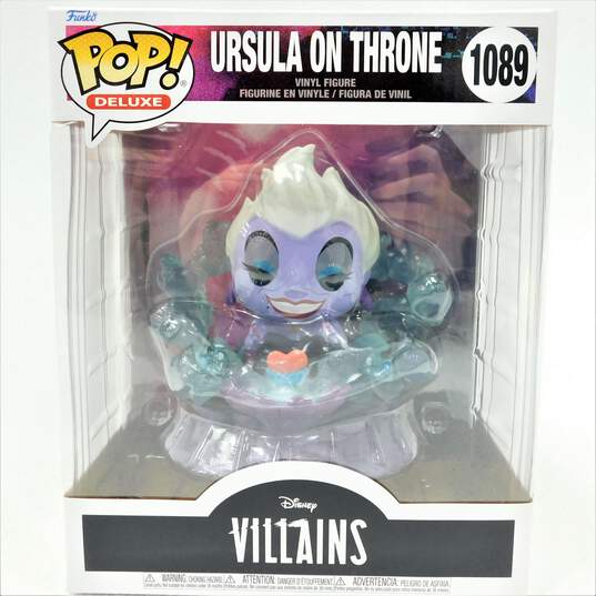 Funko Pop! Deluxe 1089 Disney Villains - Ursula on Throne image number 2