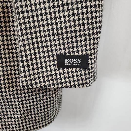 Hugo Boss Men's Black Coat SZ 30R image number 3