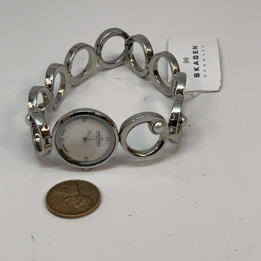Designer Skagen Silver-Tone Round Dial Chain Strap Analog Wristwatch image number 1