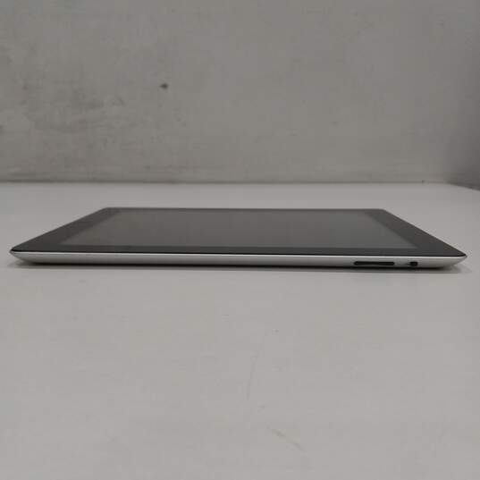 Apple iPad Tablet Model A1458 image number 6