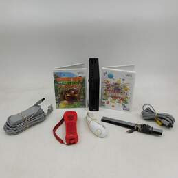 Nintendo Wii w/ 1 Controller and 2 Games