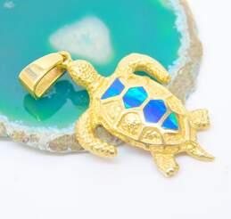 14K Yellow Gold Blue Opal Inlay Sea Turtle Pendant 6.9g alternative image