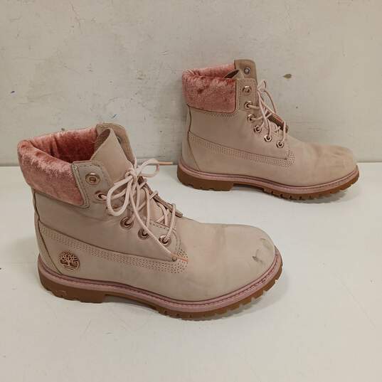 Timberland Boots Women Sz 7.5 image number 2