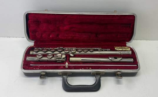 Bundy Selmer Flute 122081 With Case image number 2