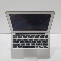 Apple MacBook Air A1370 Laptop (Mid-2011) alternative image
