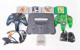 Nintendo 64 N64 W/4 games Cruis'n USA