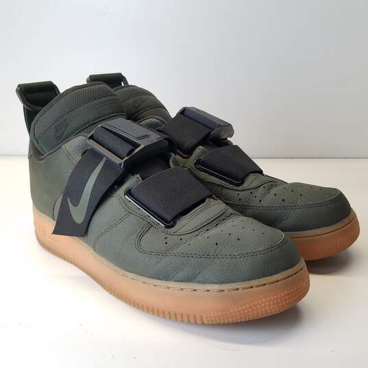Buy the Nike Air Force 1 Low Utility Sequoia Dark Sneakers A01531-300 Size 11 | GoodwillFinds
