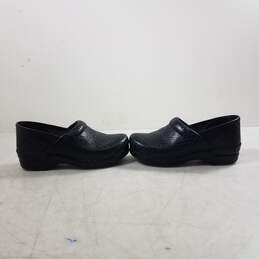 Dansko Black Leather Clogs Women's Size 40 alternative image