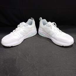 New Balance Unisex 857 White Shoes  Size Men 7.5 Women 9 alternative image
