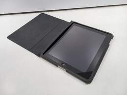 Apple iPad WiFi 1st Gen Silver Tablet W/ Case