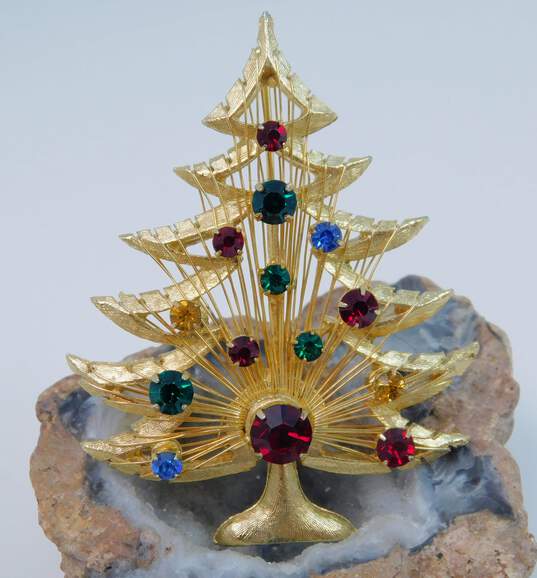 VNTG Signed Brooks Multi Color Rhinestone Holiday Christmas Tree Brooch image number 3