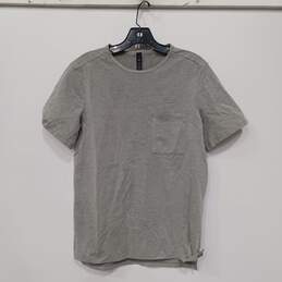 Lululemon Men's Grey Pocket T-Shirt Size S