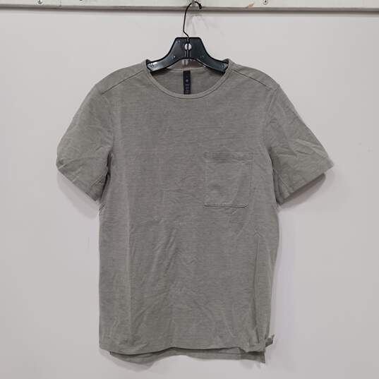 Lululemon Men's Grey Pocket T-Shirt Size S image number 1
