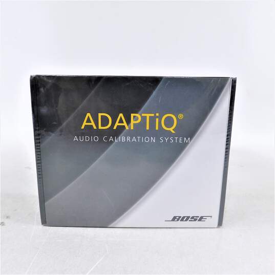 Sealed Bose ADAPTiQ Audio Calibration System For Soundbar image number 1