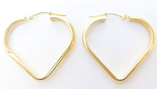 14K Yellow Gold Heart Shaped Hoop Earrings 1.4g image number 5