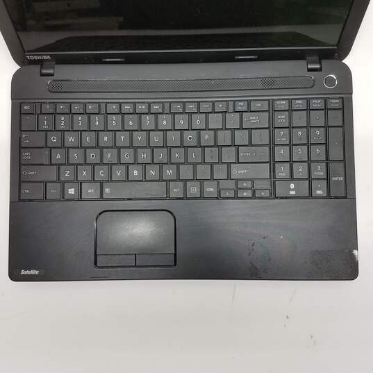 TOSHIBA C55D-A5170 15in Laptop AMD E1-2100 CPU 4GB RAM 1TB HDD image number 3