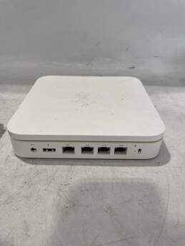 Apple Airport Extreme Base Station Wi-Fi Wireless Router Cables Not Tested