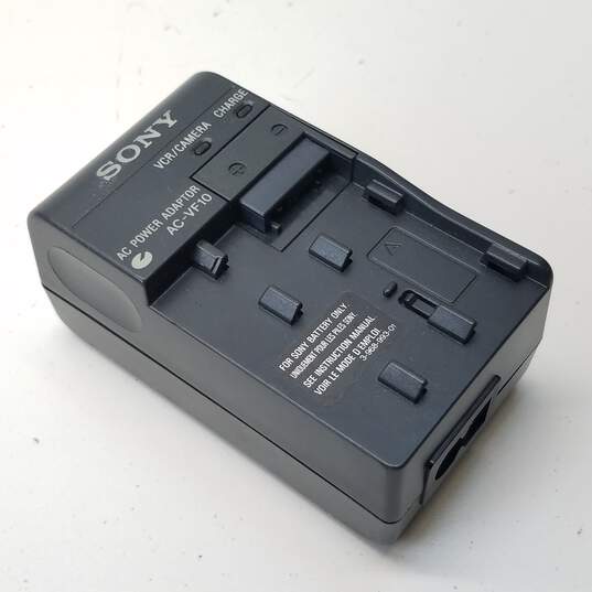 Sony AC-VF10 AC Power Adaptor/Charger image number 3