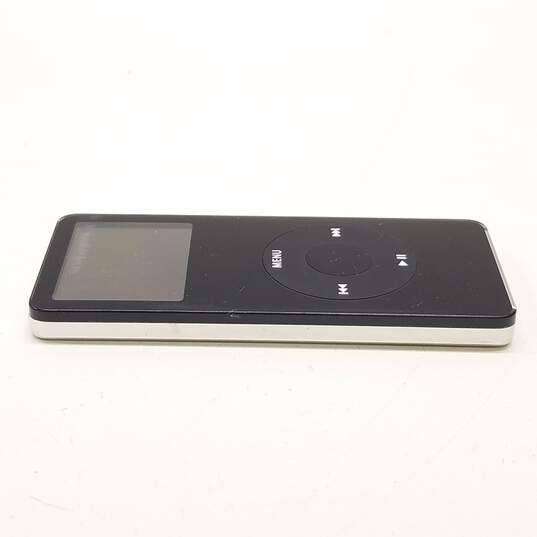 Apple iPod Nano (1st Generation) - Black (A1137) 2GB image number 5