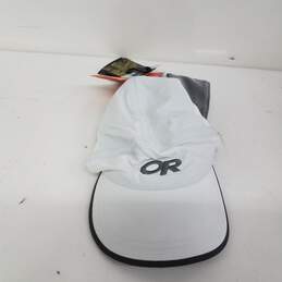 Outdoor Research White & Light Grey Cap NWT One Size