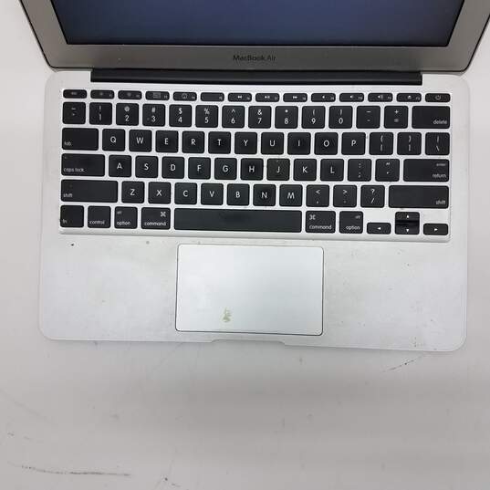 2010 Apple MacBook Air 11in Laptop Intel Core 2 Duo SU9400 CPU 2GB RAM 64GB SSD image number 3