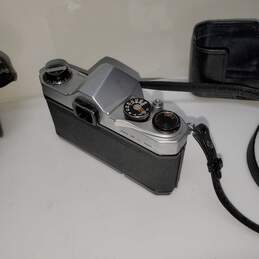 Untested Vintage Honeywell Spotmatic Camera Body for Parts/Repair alternative image