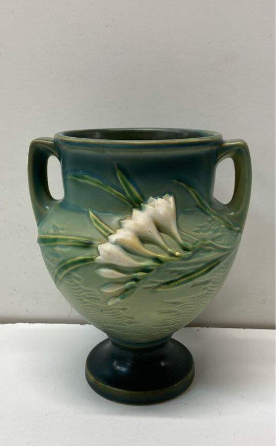 Roseville Roseville Pottery 8.5 inch Tall Freesia 196 8 Vintage Art Vase image number 1