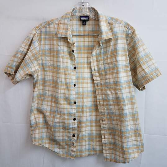 Patagonia blue and tan button up short sleeve shirt men's XS image number 1