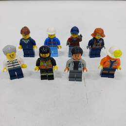 Bundle of 8 Assorted Lego City Minifigures