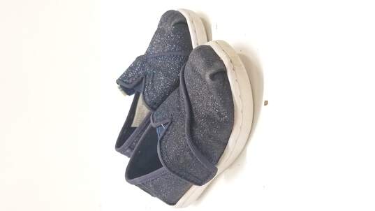 Toms Glittery Blue Straps Girls Shoes Size 5 image number 4