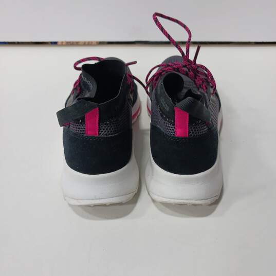 Adidas Women's Black & Pink Sneakers Size 10 image number 3