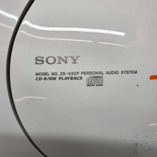 Sony CD Radio Boombox Model ZS-X3CP White and Orange image number 3