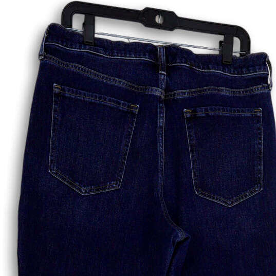 Womens Blue Denim Dark Wash Stretch Pockets Straight Jeans Size 32 image number 4