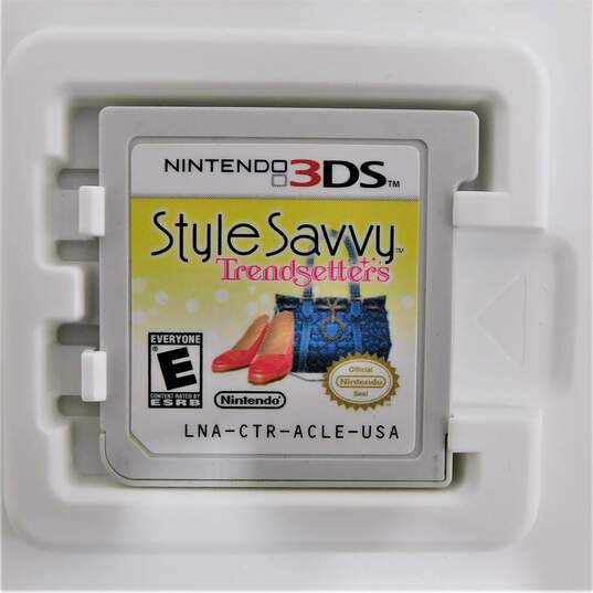 Style Savvy : Trendsetters Nintendo 3DS CIB image number 3