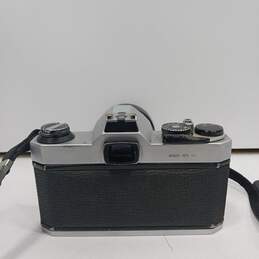 Pentax K1000 SLR Film Camera w/ Lens alternative image