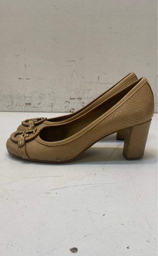 Tory Burch Snake Embossed Leather Chelsea Pumps Beige 8.5 image number 2