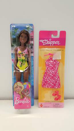 Mattel Barbie Bundle Lot of 2 Doll Accessores NIP