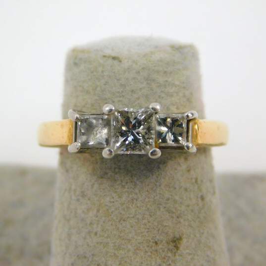 14K Yellow Gold Platinum Top 0.88 CTTW Princess Cut Diamond 3 Stone Engagement Ring 4.8g image number 5