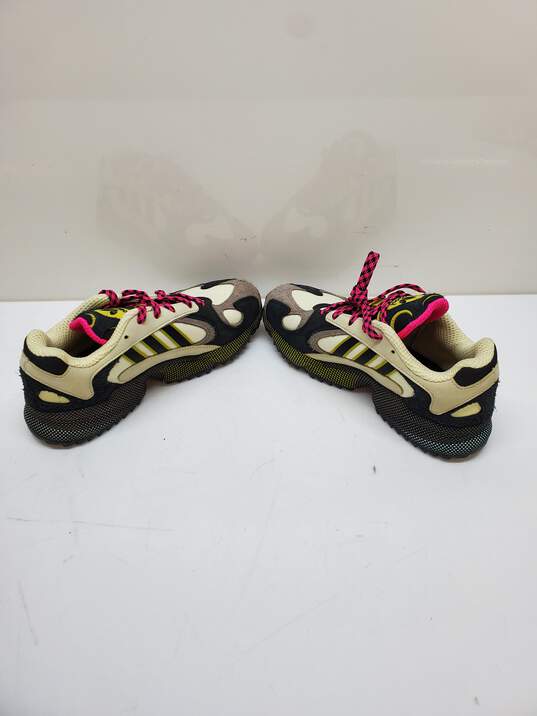 Adidas Men's Yung 1 Trainers Casual 3 Stripe Athletic Shoes Size 7.5 image number 4