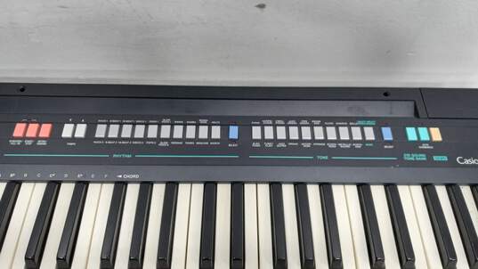 Black Casio Casiotone CT-370 Portable Electric Keyboard image number 2