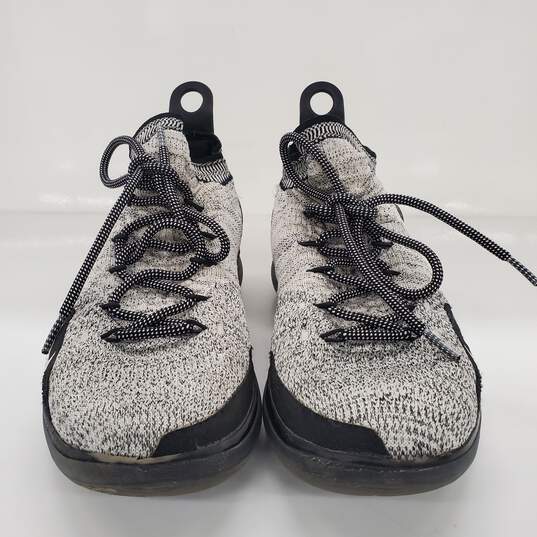 Nike Zoom KD11 White Black AO2604-006 Men's Basketball Shoes Sneakers Size 9.5 image number 2