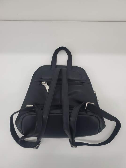 Women Black leather Wilsons Leather Mini 10inch backpack used image number 2