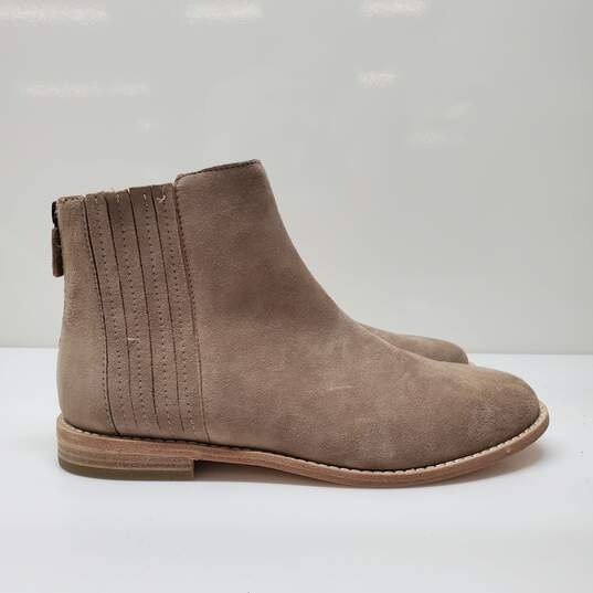 Eileen Fisher Tan Suede Chelsea Ankle Boots Women's 7.5 image number 1